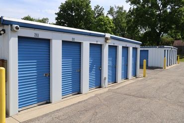 Prestige Storage - 805 East Cork Street Kalamazoo, MI 49001