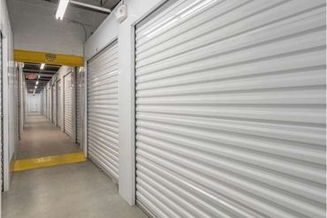 Prime Storage - 615 East 1st Avenue Roselle, NJ 07203