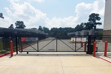 Public Storage - 235 Interstate 45 N Conroe, TX 77034