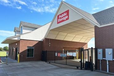 Public Storage - 17720 Griffin Dr Edmond, OK 73012