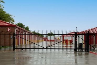 Public Storage - 650 E Bonds Ranch Rd Fort Worth, TX 76131