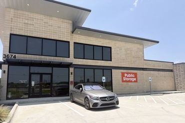 Public Storage - 3674 Loop 337 New Braunfels, TX 78130