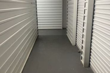 Radiant Storage - 6111 Gulfway Drive Groves, TX 77619