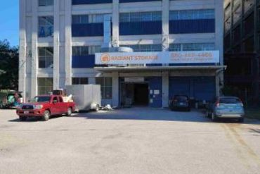 Radiant Storage - 21 Terminal Way Norwich, CT 06360