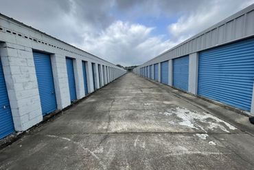 Radiant Storage - 603 Foreman Road Orange, TX 77630