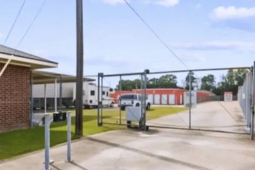 Radiant Storage -Quinn - 6416 Quinn Dr Baton Rouge, LA 70817