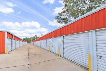 Radiant Storage -Sullivan - 8691 Sullivan Rd Baton Rouge, LA 70818