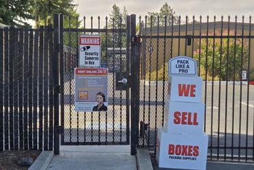 Redwood Self Storage - 425 Houser Street Cotati, CA 94931