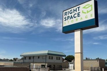 RightSpace - 14915 La Mesa Road Victorville, CA 92392