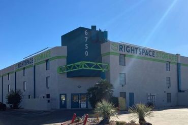 RightSpace Storage - 6750 E Tanque Verde Rd Tucson, AZ 85715