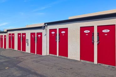 Rocket Self Storage - 539 Olive Ave Vista, CA 92083