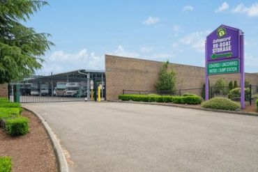 Safeguard Self Storage - 415 Washington Avenue North Kent, WA 98032