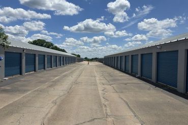 Sanctum Storage (www.SanctumStorage.com) - 2305 E 6th Ave Stillwater, OK 74074