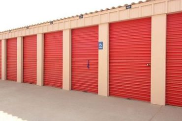 SecurCare - 711 Weedpatch Highway Bakersfield, CA 93307