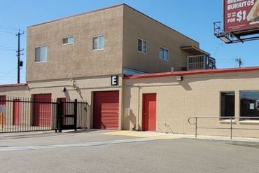 SecurCare - 3301 Truxtun Avenue Bakersfield, CA 93301