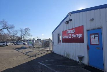 Secure EZ Storage - 1590 Oxford State Road Middletown, OH 45044