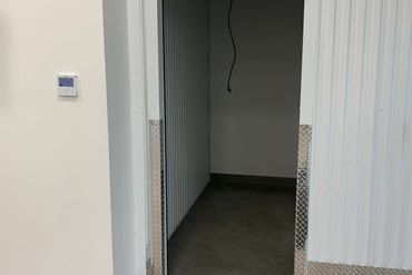 Shield Storage - 2601 West Scott Avenue Vancouver, WA 98660