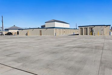 Shield Storage - 8240 Folsom Boulevard Sacramento, CA 95826