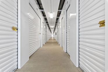 Shield Storage - 8240 Folsom Boulevard Sacramento, CA 95826