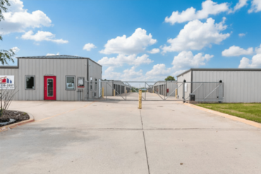 Siloam Springs Best Storage - 1100 East Kenwood Street Siloam Springs, AR 72761