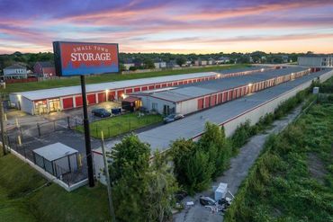Small Town Storage - 9900 Rowlett Road Houston, TX 77075