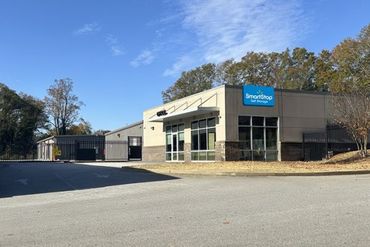 SmartStop Self Storage - 899 East Main Street Spartanburg, SC 29302