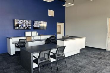 Snapbox Self Storage - 197 Monroe Turnpike Monroe, CT 06468