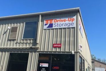 South Plainfield Drive-Up Storage - 1500 Jersey Street South Plainfield, NJ 07080