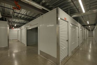 Space Shop Self Storage - 3323 17th Street Sarasota, FL 34235