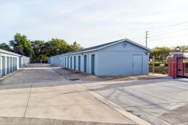 Stockpiles Self Storage - 4437 Treiman Boulevard Ridge Manor, FL 33523
