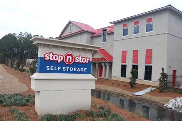 Stop N Stor Bluffton - 4407 Bluffton Parkway Bluffton, SC 29910