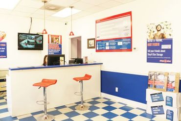 Stop N Stor Hinesville (General Screven) - 245 W General Screven Way Hinesville, GA 31313