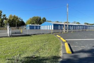 Storage Lion - 1823 South Baker Boulevard Carthage, MO 64836