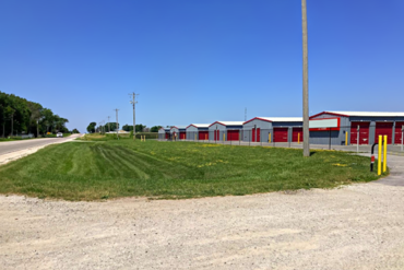 Storage Rentals of America - 6115 Lincoln Way Ames, IA 50014