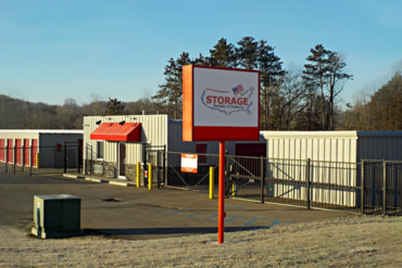 Storage Rentals of America - 125 Market Street Claysville, OH 43725