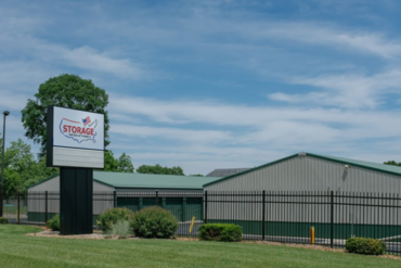 Storage Rentals of America - 881 South Prairie Avenue Frankfort, IN 46041