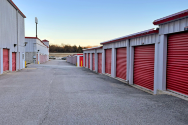 Storage Rentals of America - 6215 West Outer Road Imperial, MO 63052