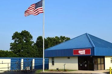 Storage Rentals of America - 2502 West Vernon Avenue Kinston, NC 28504