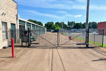 Storage Rentals of America - 7279 Winchester Road Memphis, TN 38125