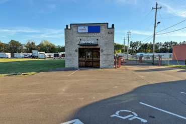 Storage Rentals of America - 7279 Winchester Road Memphis, TN 38125