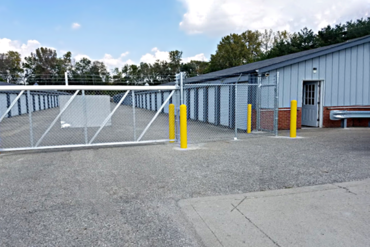 Storage Rentals of America - 5780 U.S. 52 New Palestine, IN 46163