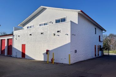 Storage Rentals of America - 210 John Street North Aurora, IL 60542