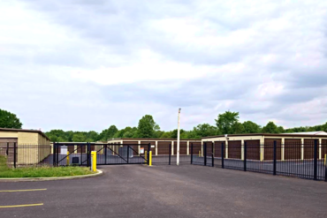 Storage Rentals of America - 7380 Indiana 42 Terre Haute, IN 47803
