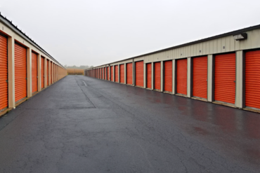 Storage Rentals of America - 204 Wolf Street Yorkville, IL 60560
