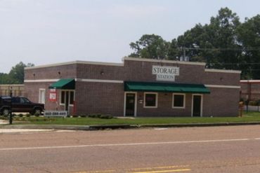 Storage Station - 2987 Stateline Road West Southaven, MS 38671