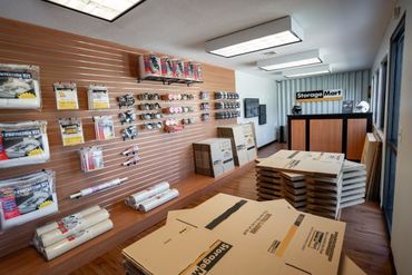 StorageMart - 9200 N Oak Trafficway Kansas City, MO 64155