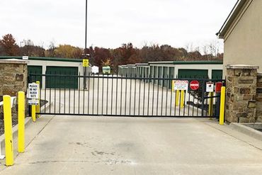 StorageMart - 605 Northeast Jefferson Street Blue Springs, MO 64014