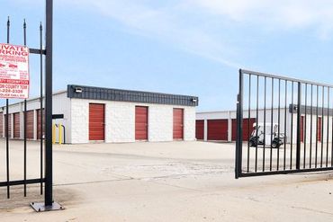 StorageMart - 620 Northwest Jefferson Street Grain Valley, MO 64029