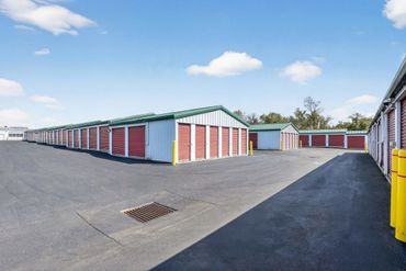 StorageMart - 14151 Wyandotte Street Kansas City, MO 64145