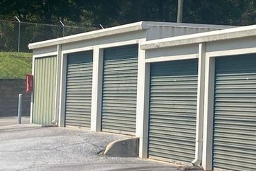 Store In Place Pisgah Forest - 6185 Hendersonville Highway Pisgah Forest, NC 28768